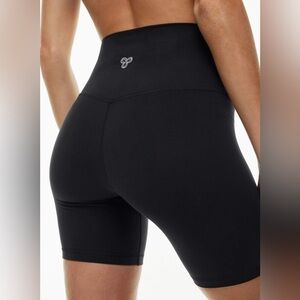 Aritzia TnAction Tnabutter™ Cheeky Hi-rise 7" Short - 2XS